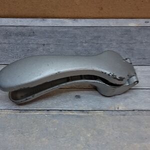 🧄🧄Pampered Chef Garlic Press🧄🧄